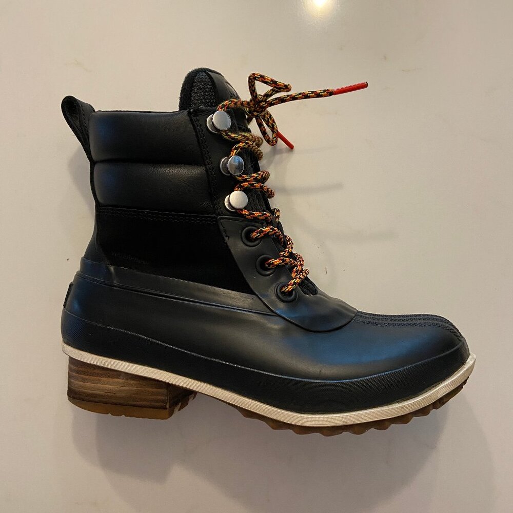 SOREL Women's Slimpack III Hiker Boots